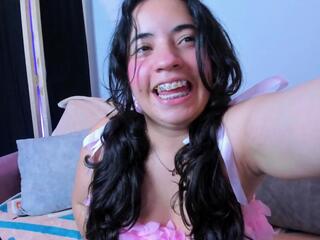 Nicol Chang webcam model stream image