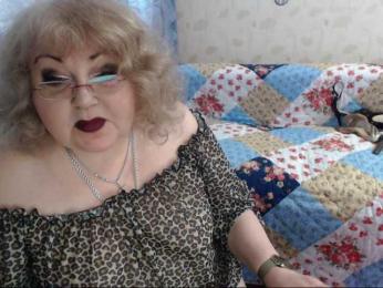 livingnextdoor webcam model stream image