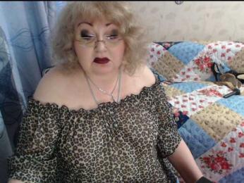 livingnextdoor webcam model stream image