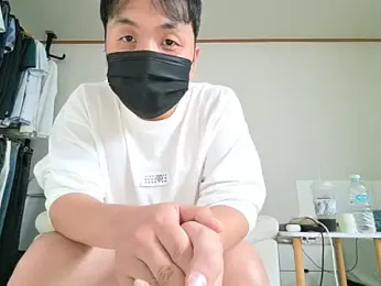 korguyko webcam stripchat model stream image