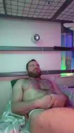 Bighairytopping webcam model stream image