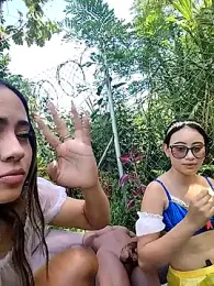 l0lita_emi webcam stripchat model stream image