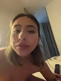 Ameellie webcam model stream image