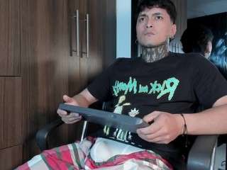 milo-boy webcam model stream image