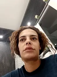 dear2002 webcam model stream image