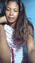 Lollymah webcam model stream image