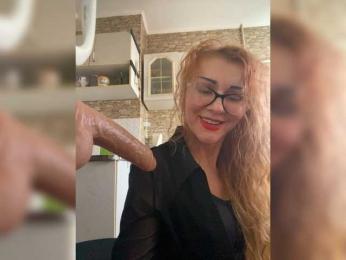 Ritia webcam bongacams model stream image