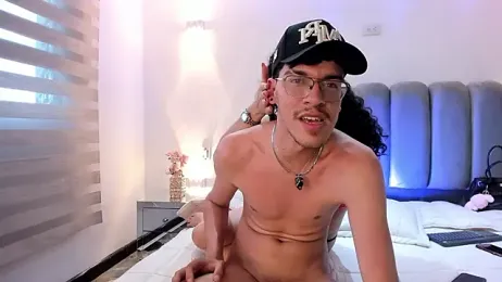 allicemackenzie webcam stripchat model stream image