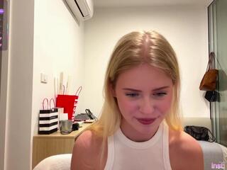 Jeanie Dewees webcam model stream image