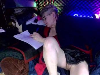 Fantasyca webcam model stream image