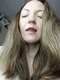 KattyLuuu webcam model stream image