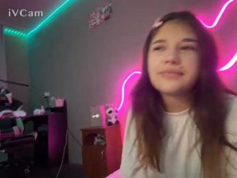 TwoLesbyBaby webcam bongacams model stream image
