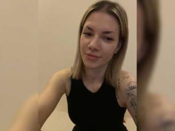 Millashaa webcam model stream image