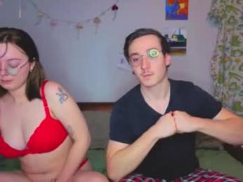 mamiclouds webcam chaturbate model stream image