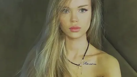 MarilynNova webcam stripchat model stream image