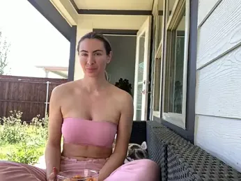 Alyssa_rhoades webcam model stream image