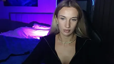 Megan_Kira webcam model stream image