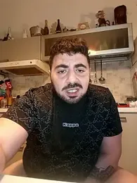 bear_skinny webcam model stream image