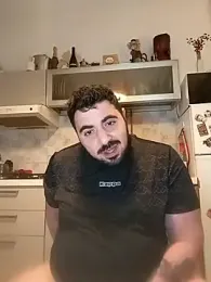 bear_skinny webcam model stream image