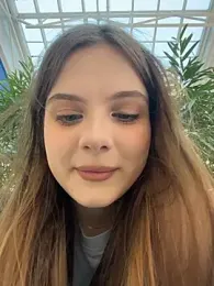 Lunabelle_ webcam model stream image
