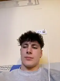 Fideito10 webcam stripchat model stream image