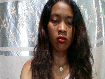 Nina-001 webcam model stream image