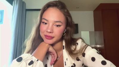 EveNourse webcam model stream image