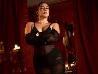 EvaCarusso webcam model stream image