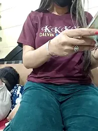 dollyneh webcam model stream image