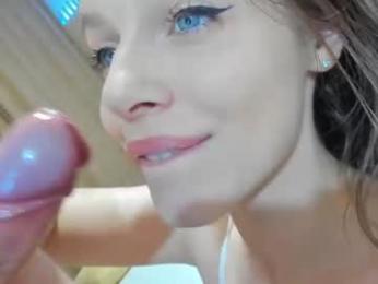 mila_polly_and_forester webcam model stream image