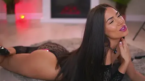 Abbela_White webcam stripchat model stream image