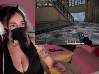 NightMint webcam bongacams model stream image