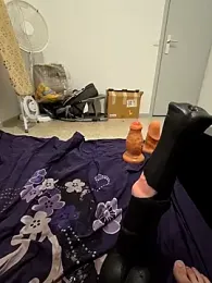 Chrisou73 webcam stripchat model stream image