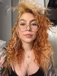 YunoRose_ webcam model stream image