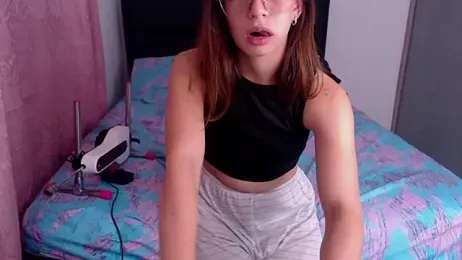 Tiiana webcam model stream image