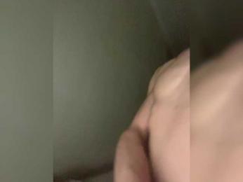 ArtYlaa webcam model stream image