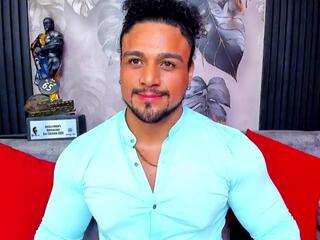 Mike Esteves webcam model stream image