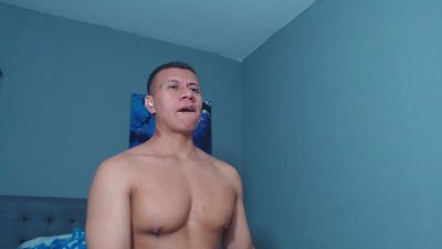 Lothbrok_strong webcam model stream image