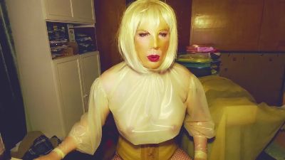 RubberCousin webcam cam4 model stream image