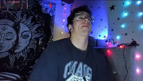 puepleholly webcam model stream image