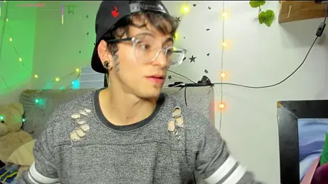 puepleholly webcam model stream image