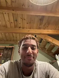 Axel_black10 webcam stripchat model stream image