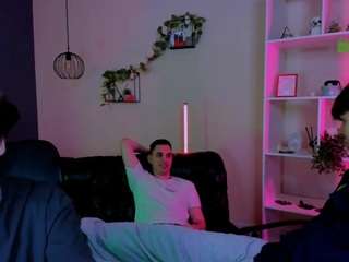 travis-wolf webcam camsoda model stream image