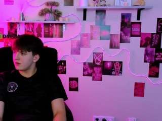 travis-wolf webcam model stream image