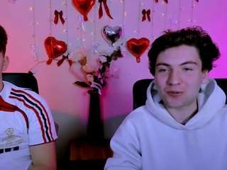 travis-wolf webcam camsoda model stream image