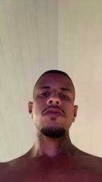 Soaresluucas29 webcam model stream image