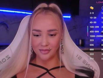 In-your-fucking-mind webcam model stream image