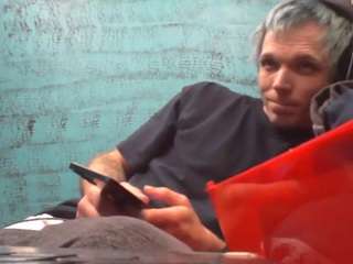 yoursl4ve webcam model stream image