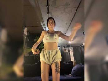 -Your-Michelle- webcam bongacams model stream image