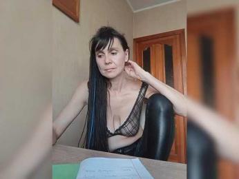 Hellenalonenochka webcam model stream image